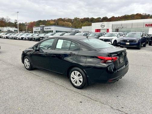 2022 Nissan Versa S