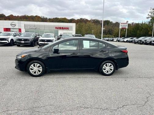 2022 Nissan Versa S