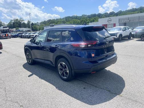 Deep Ocean Blue 2025 Nissan Rogue SV