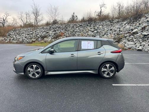 2020 Nissan Leaf SV