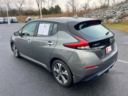 2020 Nissan Leaf SV