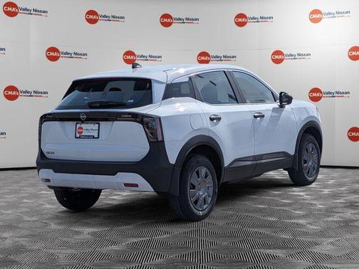 Fresh Powder 2026 Nissan Kicks S