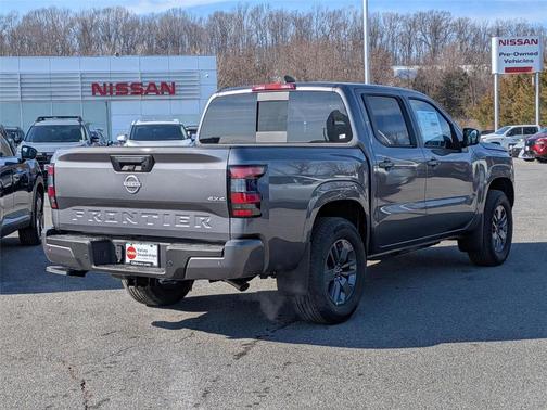 Gun Metallic 2026 Nissan Frontier SV