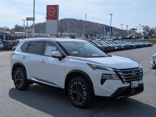 Everest White P 2026 Nissan Rogue Platinum