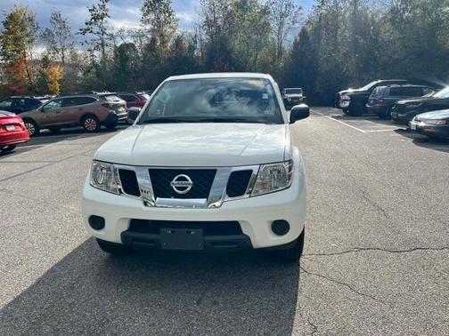 2021 Nissan Frontier SV