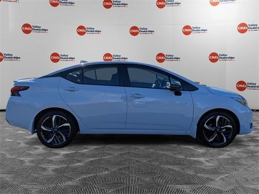 2024 Nissan Versa 1.6 SR