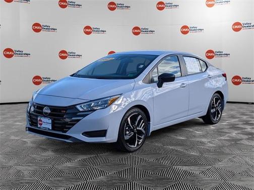 2024 Nissan Versa 1.6 SR