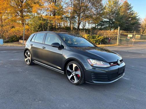 2016 Volkswagen Golf GTI 2.0T Autobahn 4-Door