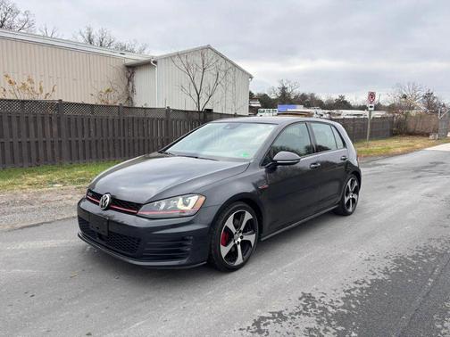 2016 Volkswagen Golf GTI 2.0T Autobahn 4-Door