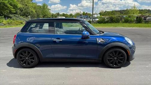 2016 MINI Hardtop Cooper
