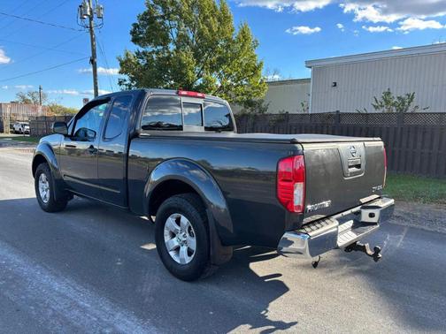 2012 Nissan Frontier SV