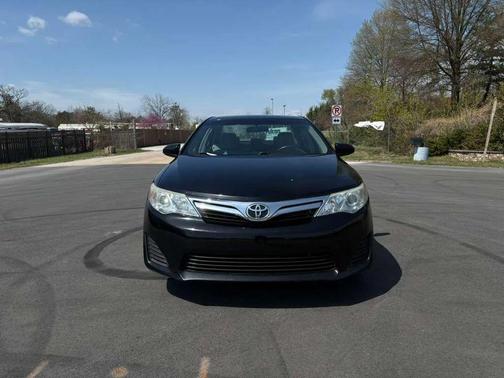 Attitude Black Metallic 2012 Toyota Camry LE