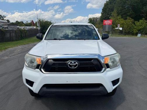 Super White 2012 Toyota Tacoma Base