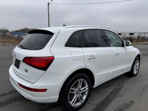 2015 Audi Q5 2.0T Premium Plus
