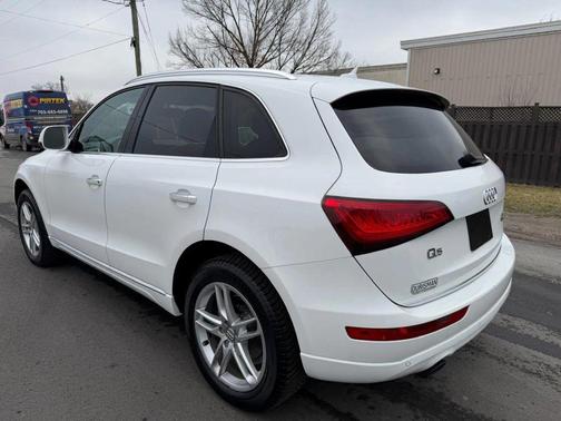 2015 Audi Q5 2.0T Premium Plus