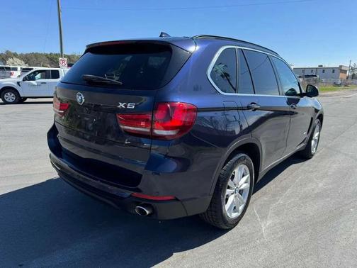 Imperial Blue Metallic 2015 BMW X5 xDrive35i