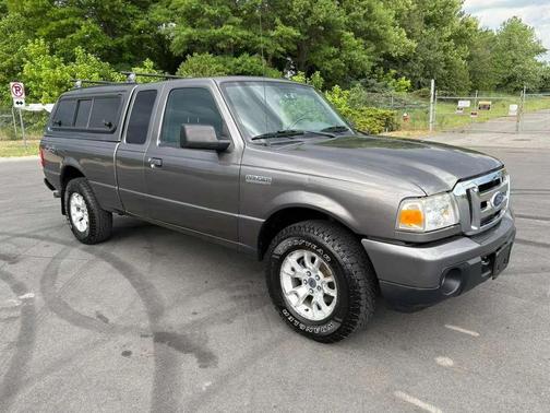 Gray 2011 Ford Ranger XLT
