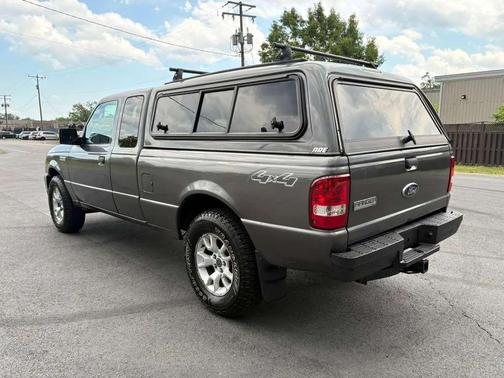 Gray 2011 Ford Ranger XLT