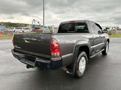 Magnetic Gray Metallic 2013 Toyota Tacoma Base
