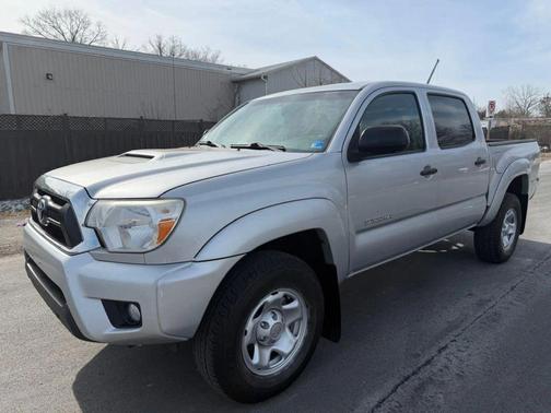 2013 Toyota Tacoma Base