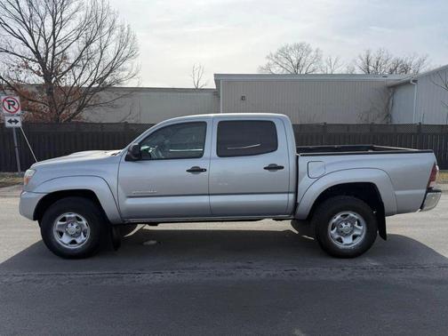2013 Toyota Tacoma Base
