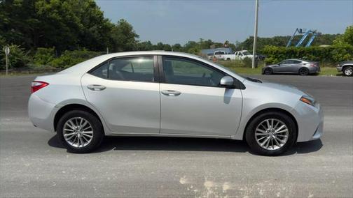 2014 Toyota Corolla LE Plus