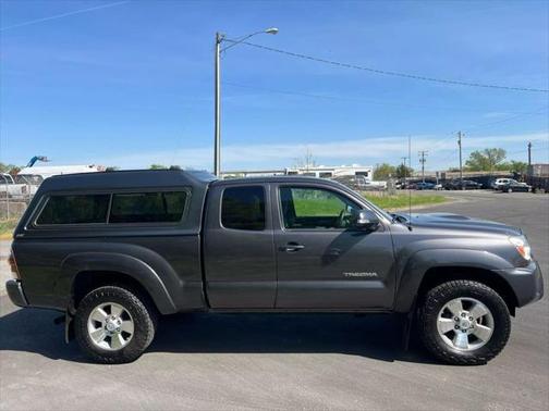 2013 Toyota Tacoma Base