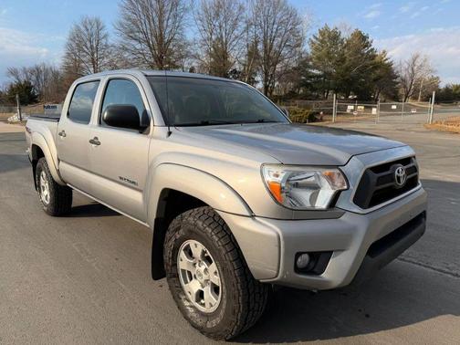 2015 Toyota Tacoma Base