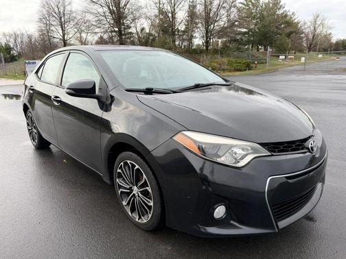 2014 Toyota Corolla S Plus