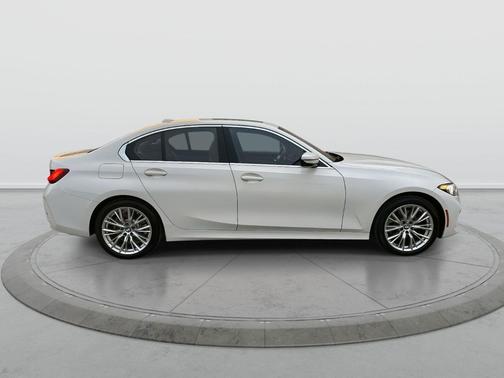 2024 BMW 330 xDrive
