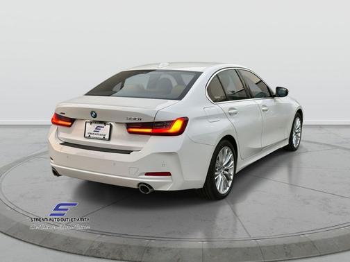 2024 BMW 330 xDrive