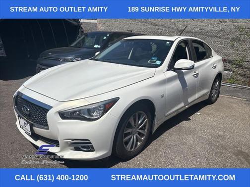 2014 INFINITI Q50 Premium