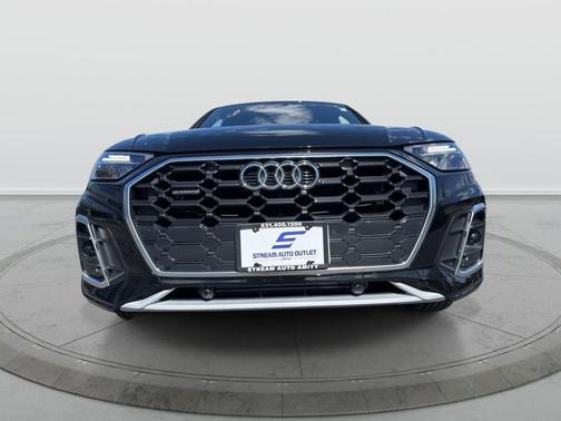 2025 Audi Q5 45 S line Premium