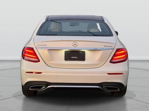 2017 Mercedes-Benz E-Class 4MATIC