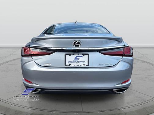 2023 Lexus ES 350 Base