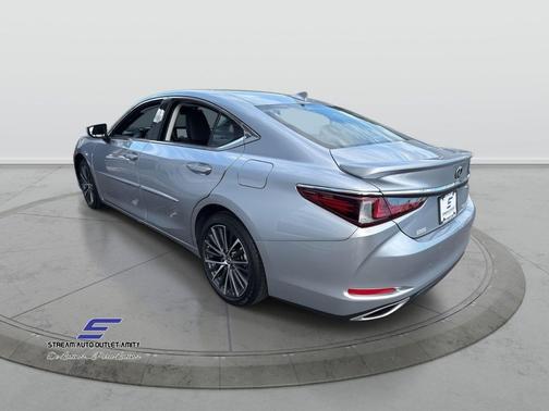 2023 Lexus ES 350 Base