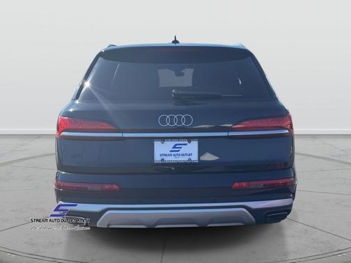 2025 Audi Q7 55 Premium Plus