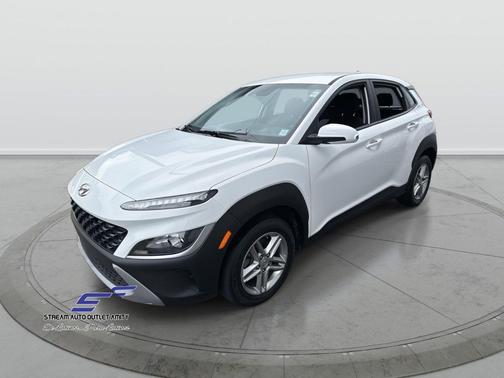 2023 Hyundai KONA SE