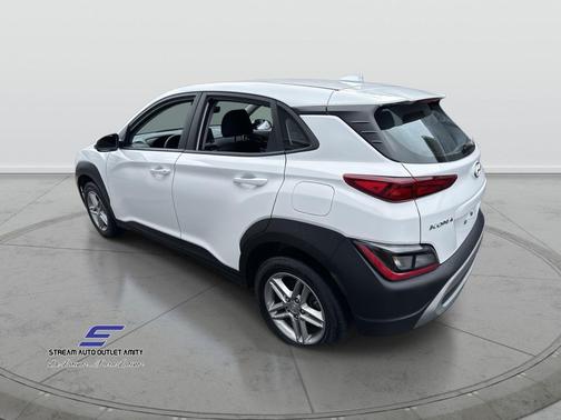 2023 Hyundai KONA SE