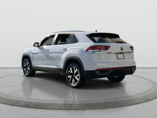 2022 Volkswagen Atlas Cross Sport 2.0T SE