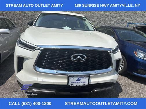 2022 INFINITI QX60 Luxe