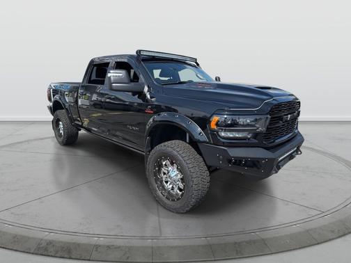 2023 RAM 2500 Limited Crew Cab 4x4 6'4' Box