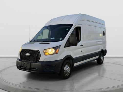 2022 Ford Transit-250 Base