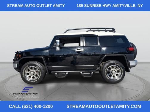 2013 Toyota FJ Cruiser Base