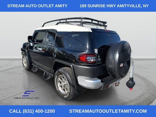 2013 Toyota FJ Cruiser Base