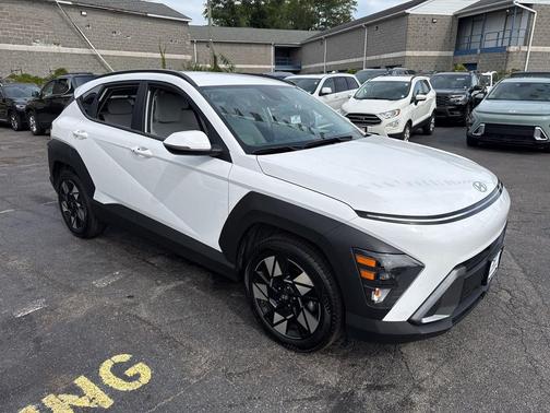2025 Hyundai KONA SEL