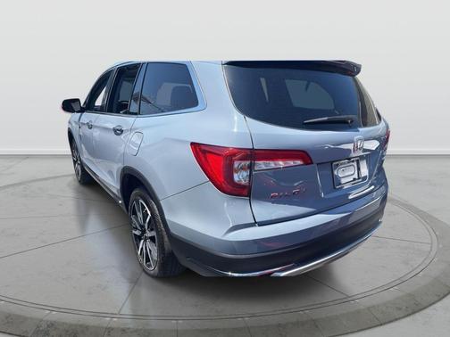 2022 Honda Pilot AWD Elite