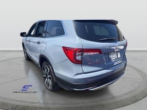 2022 Honda Pilot AWD Elite