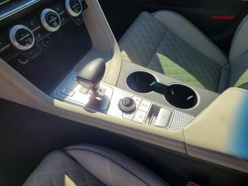 2022 Genesis G70 3.3T AWD