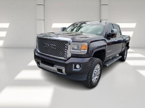 2016 GMC Sierra 2500 Denali